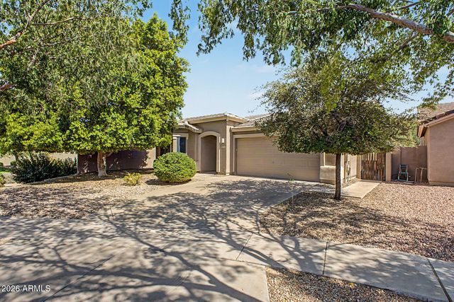 1743 E BRANHAM Lane, Phoenix, AZ 85042