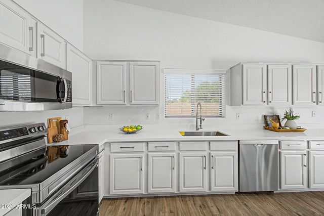 1743 E BRANHAM Lane, Phoenix, AZ 85042