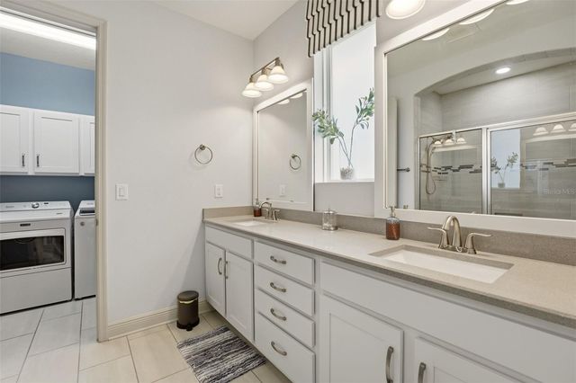 5518 SPANISH MOSS COVE, Bradenton, FL 34203