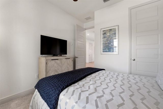 5518 SPANISH MOSS COVE, Bradenton, FL 34203