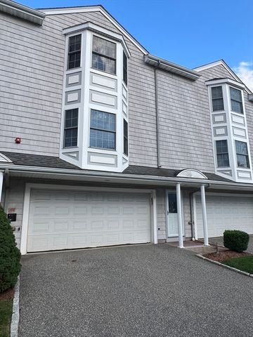 218 South 9, Waltham, MA 02453