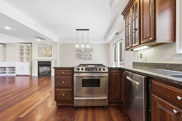 218 South 9, Waltham, MA 02453