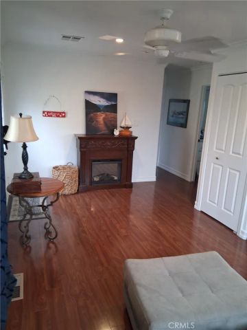 525 Fairfax, Costa Mesa, CA 92627
