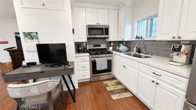 525 Fairfax, Costa Mesa, CA 92627