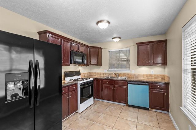 19706 Centerlake Lane, Spring, TX 77379