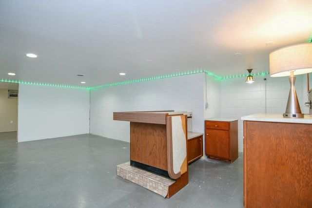 1421 ARGONNE DRIVE, Green Bay, WI 54304