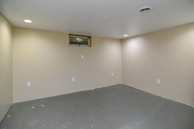 1421 ARGONNE DRIVE, Green Bay, WI 54304