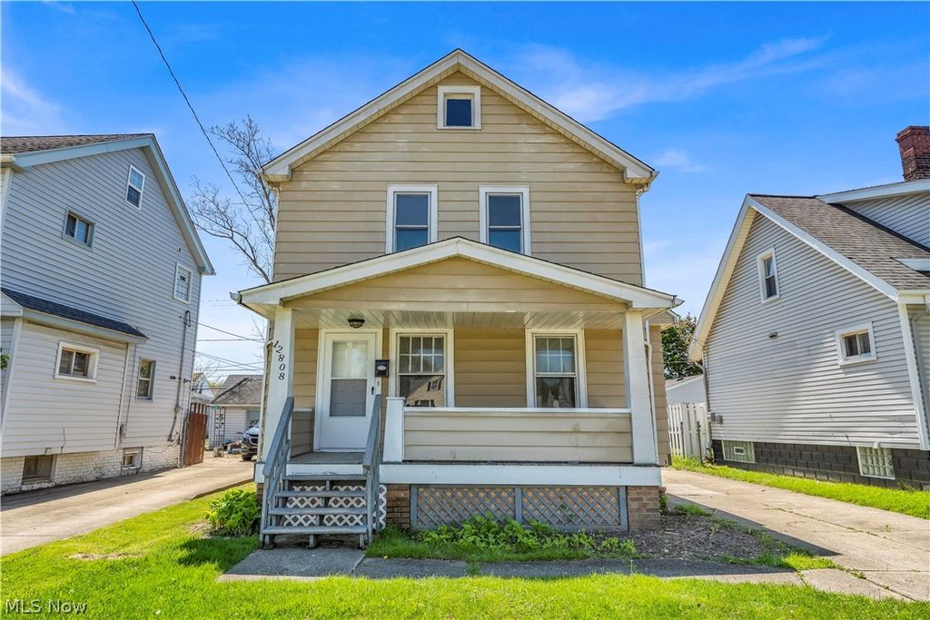 12808 Havana Road, Garfield Heights, OH 44125