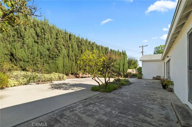2306 La Sierra Way, Claremont, CA 91711