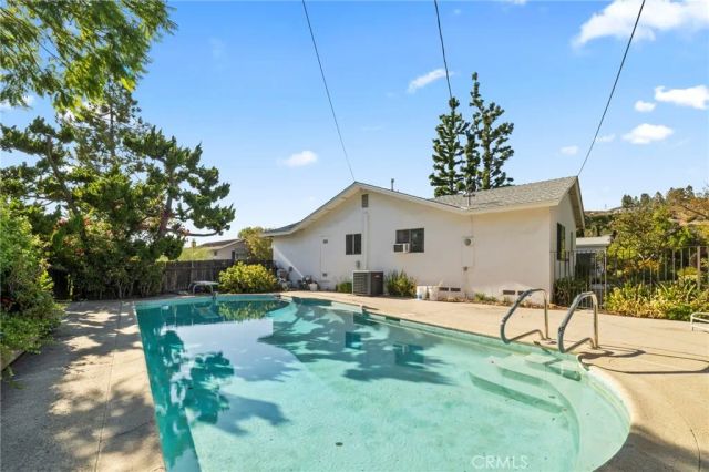 2306 La Sierra Way, Claremont, CA 91711