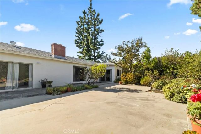 2306 La Sierra Way, Claremont, CA 91711