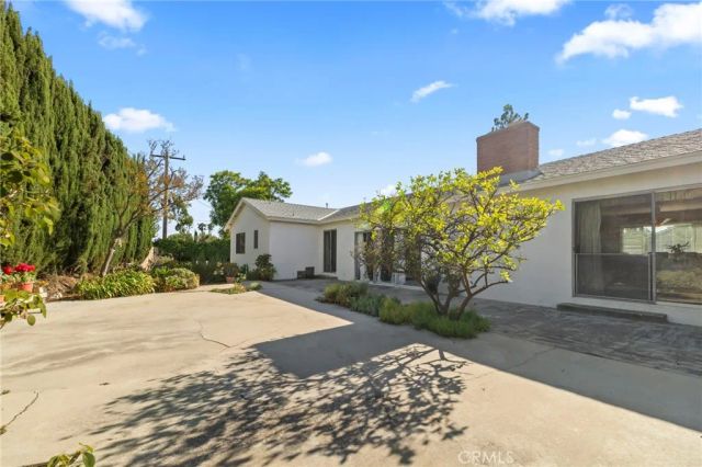 2306 La Sierra Way, Claremont, CA 91711