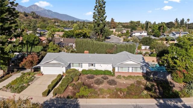 2306 La Sierra Way, Claremont, CA 91711