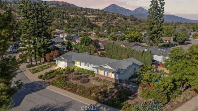 2306 La Sierra Way, Claremont, CA 91711