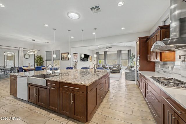 21983 E CAMACHO Road, Queen Creek, AZ 85142