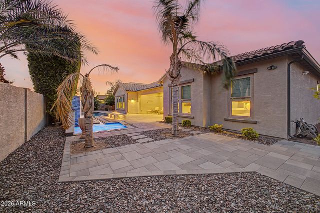 21983 E CAMACHO Road, Queen Creek, AZ 85142