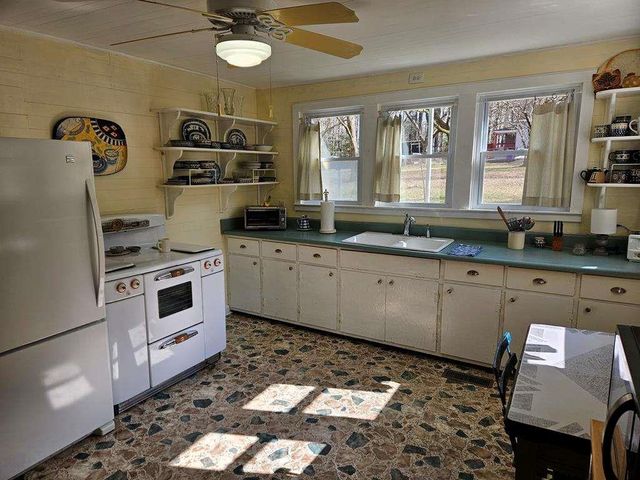 115 Price Street, Bremen, GA 30110