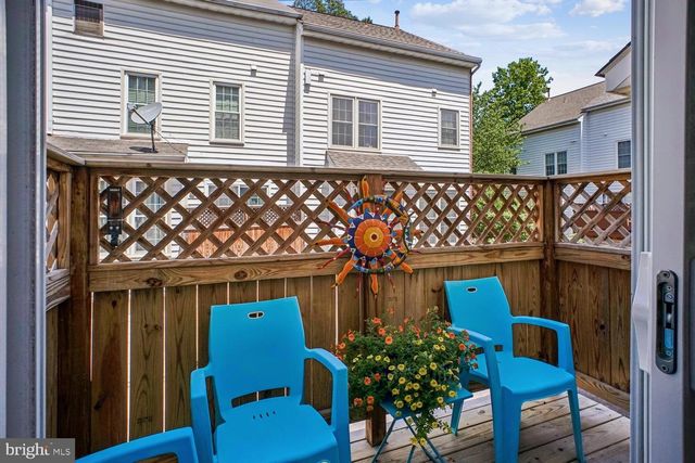 2408 GARNETT DR, Alexandria, VA 22311