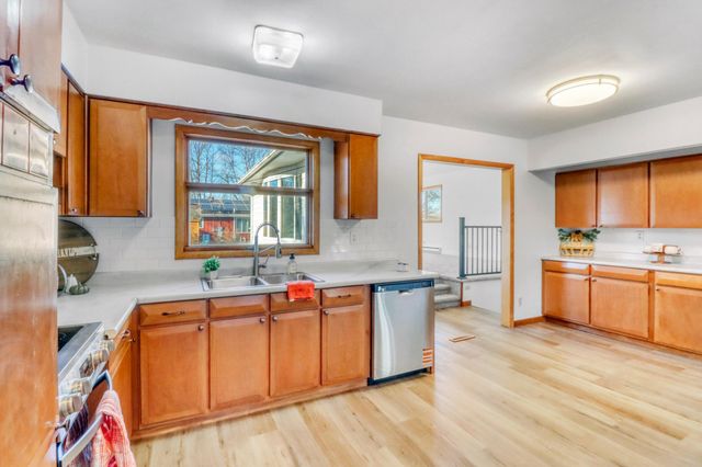 1119 Elm Street S, Moorhead, MN 56560