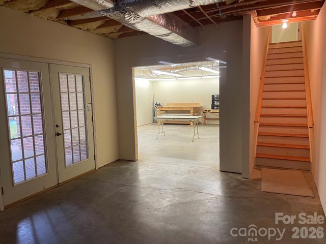 513 26th Avenue NE, Hickory, NC 28601