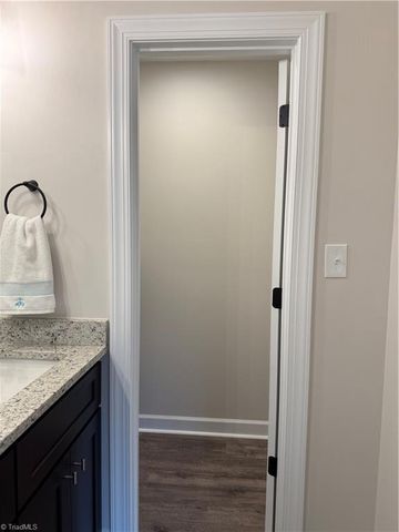 186 Holland Lane, Thomasville, NC 27360