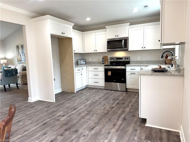 186 Holland Lane, Thomasville, NC 27360