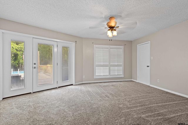 1821 Azalea St, Gilmer, TX 75644
