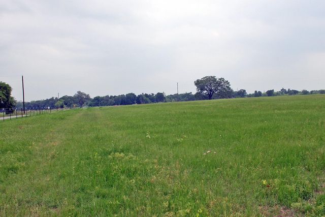 00 Brushy Branch RD, Lockhart, TX 78644