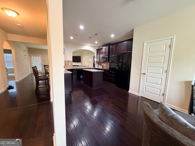549 Harmony Way, Locust Grove, GA 30248
