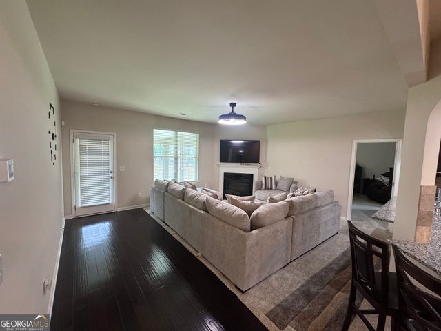549 Harmony Way, Locust Grove, GA 30248