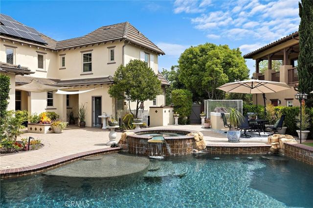 5 Cambridge Road, Ladera Ranch, CA 92694