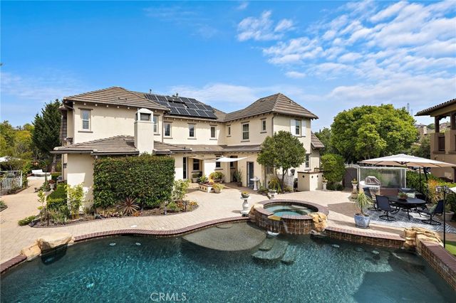 5 Cambridge Road, Ladera Ranch, CA 92694