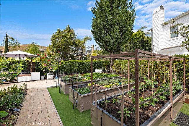 5 Cambridge Road, Ladera Ranch, CA 92694