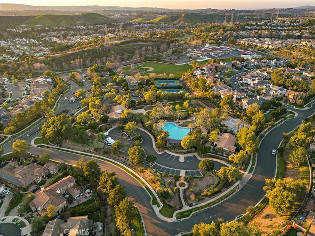 5 Cambridge Road, Ladera Ranch, CA 92694