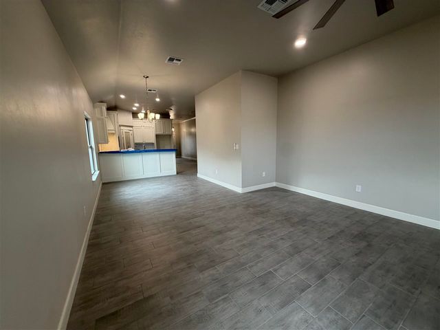 2606 SW 68th St, Lawton, OK 73505