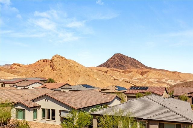 14 Autumn Palm Avenue, Henderson, NV 89011