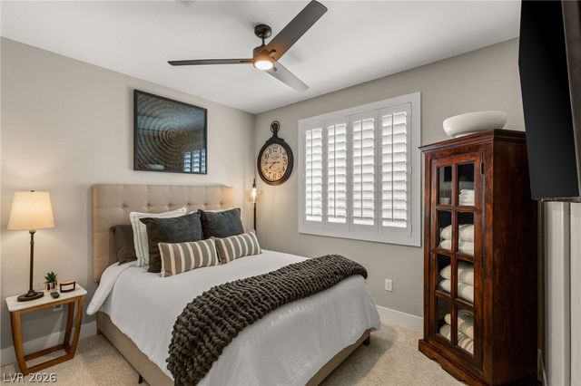 14 Autumn Palm Avenue, Henderson, NV 89011
