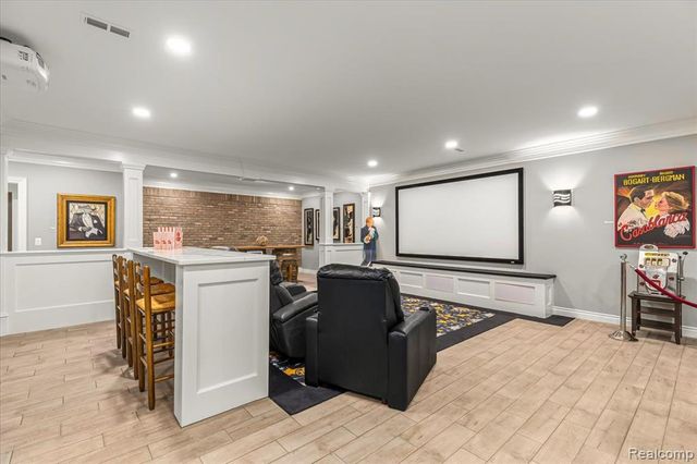 543 Deer Street, Plymouth, MI 48170