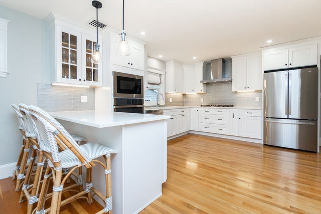 171 Milton St, Quincy, MA 02170