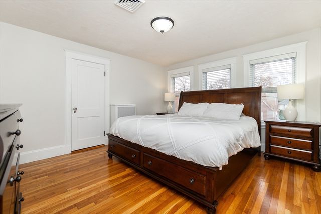 171 Milton St, Quincy, MA 02170