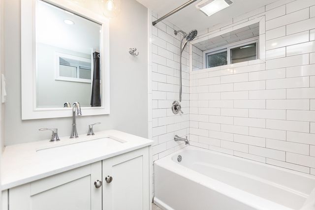 171 Milton St, Quincy, MA 02170