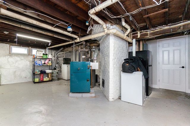 171 Milton St, Quincy, MA 02170