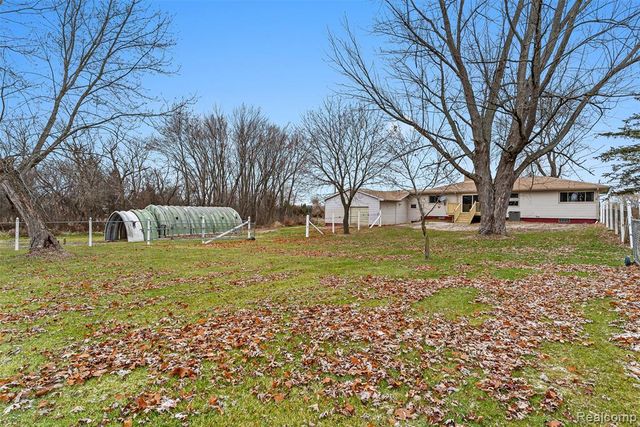 6079 Lennon Road, Swartz Creek, MI 48473