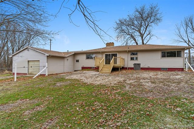 6079 Lennon Road, Swartz Creek, MI 48473