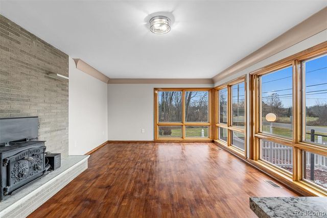 6079 Lennon Road, Swartz Creek, MI 48473