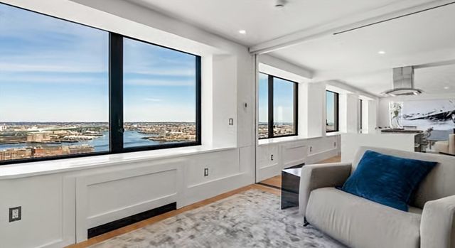 85 E India Row 41 AB, Boston, MA 02110