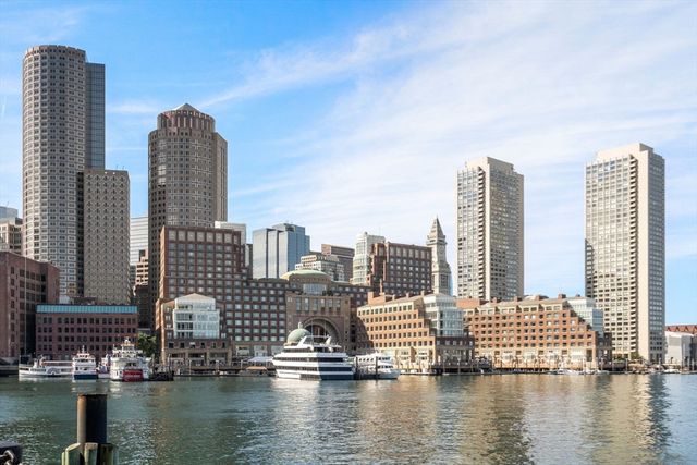 85 E India Row 41 AB, Boston, MA 02110