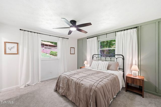 1244 South Shady Street, Mountain City, TN 37683