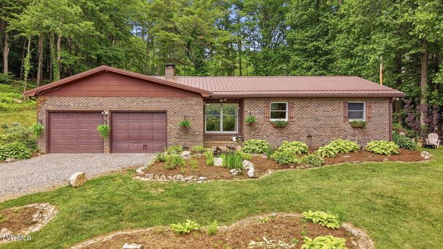 1244 South Shady Street, Mountain City, TN 37683