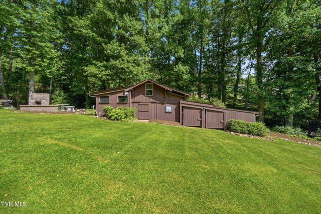 1244 South Shady Street, Mountain City, TN 37683